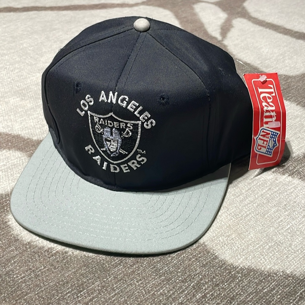 Vintage NWT 1994 Los Angeles Raiders Team NFL Hat One Size Fits All